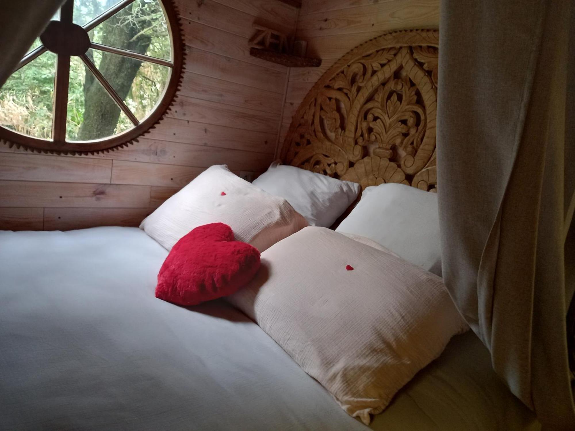 La Roulotte Du Petit Paradis Saint-Rémy-de-Provence Zewnętrze zdjęcie